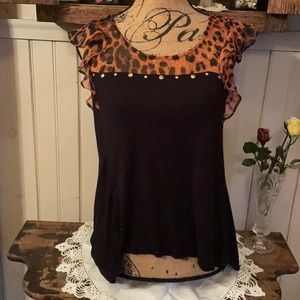 Must Have blouse - no size.